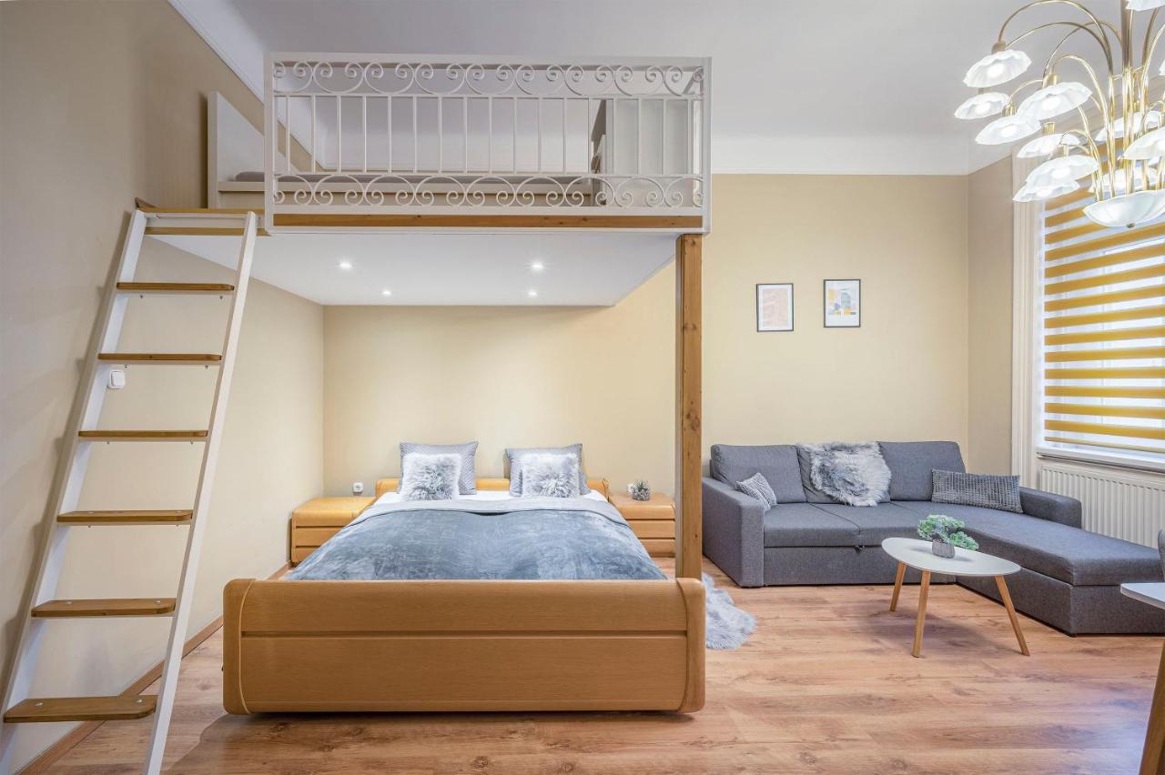 Corvin City Apartment By Nw บูดาเปสต์ ภายนอก รูปภาพ