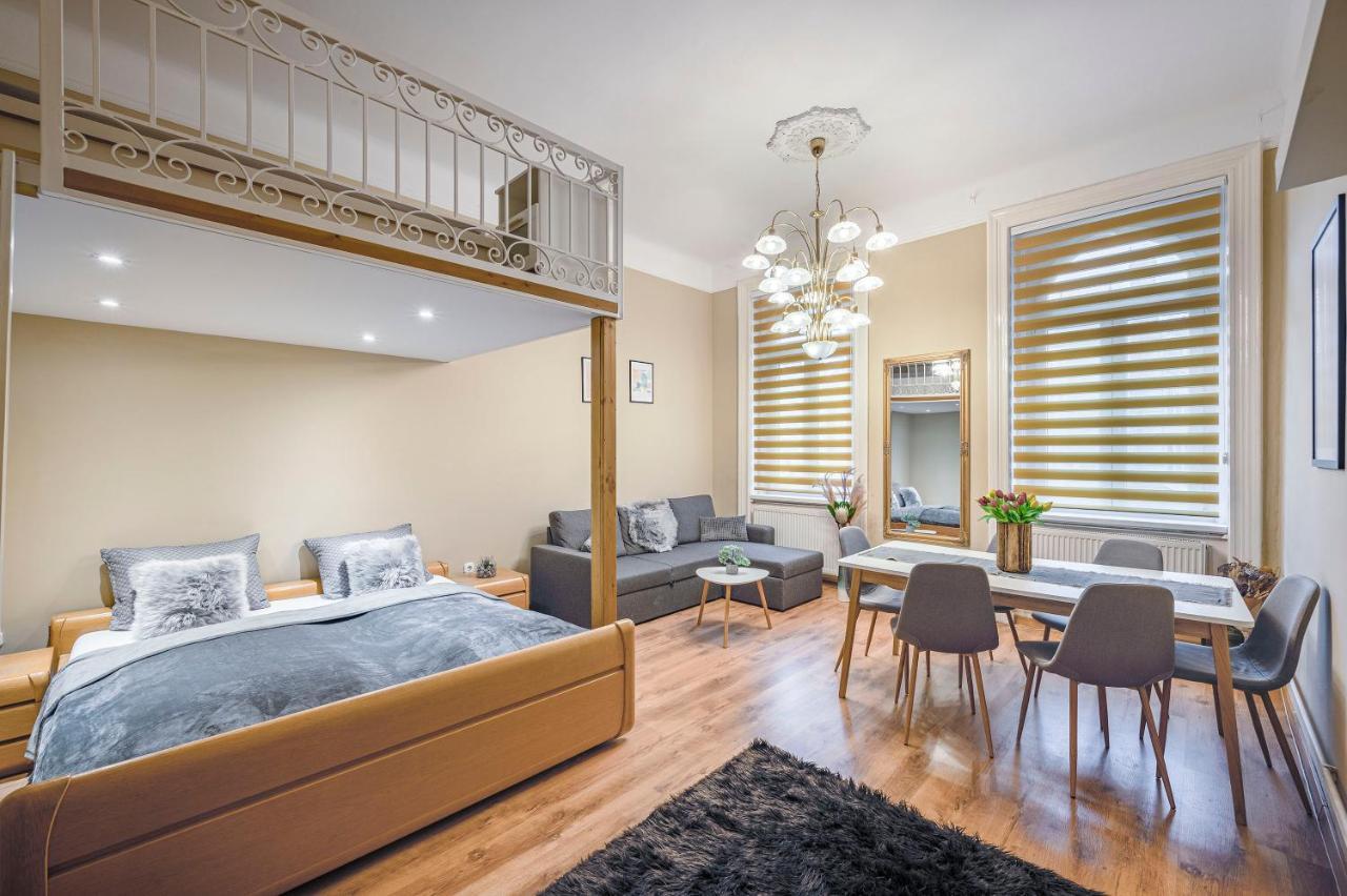 Corvin City Apartment By Nw บูดาเปสต์ ภายนอก รูปภาพ