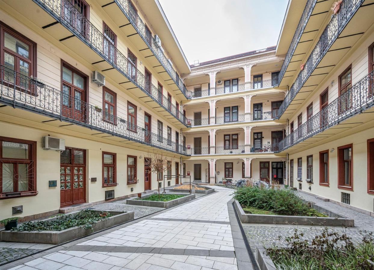 Corvin City Apartment By Nw บูดาเปสต์ ภายนอก รูปภาพ